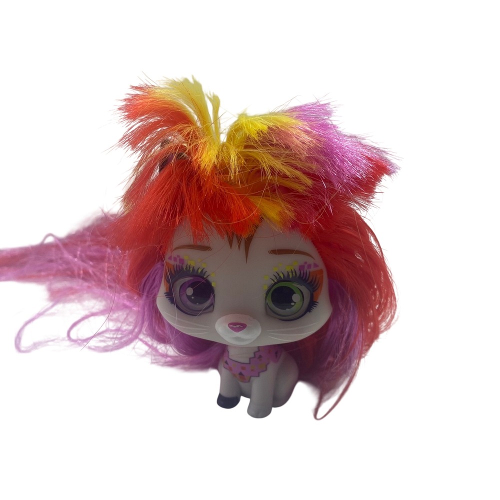 VIP Pets Mini Fans Kitty Cat Figure Elektra Multicolor Long Hair Toy